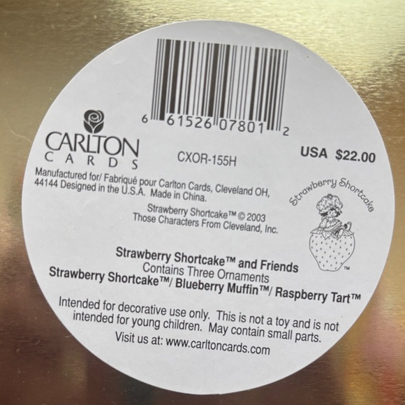 Carlton Cards Strawberry Shortcake Holiday Ornament Set in Tin - Picture 5 of 5